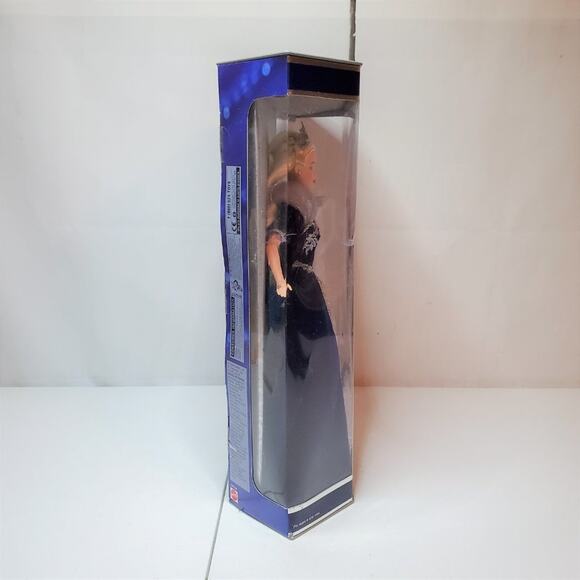 Mattel Millennium Princess Barbie Special Edition '99 Collectible Doll - Picture 4 of 12